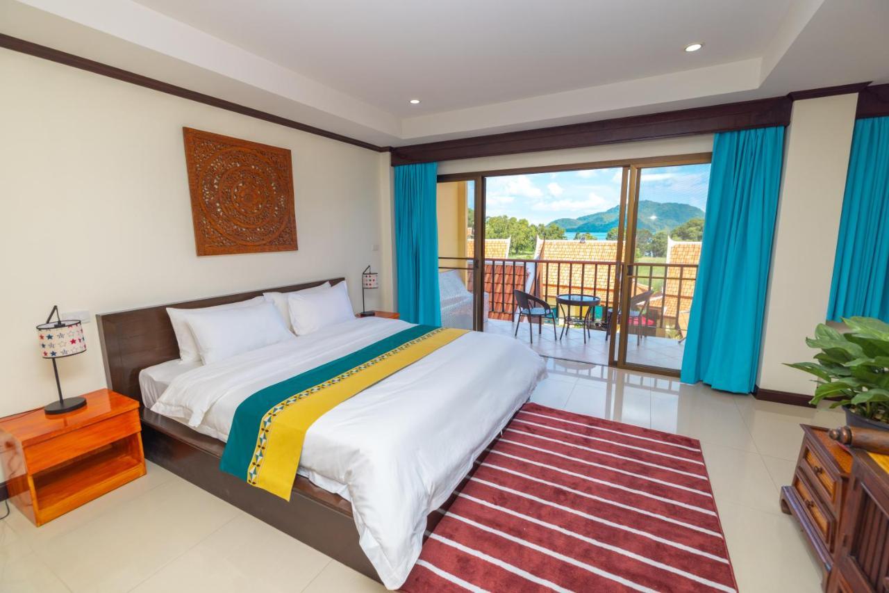 Phuket Kana International Hotel普吉岛卡娜国际酒店 Rawai Bagian luar foto