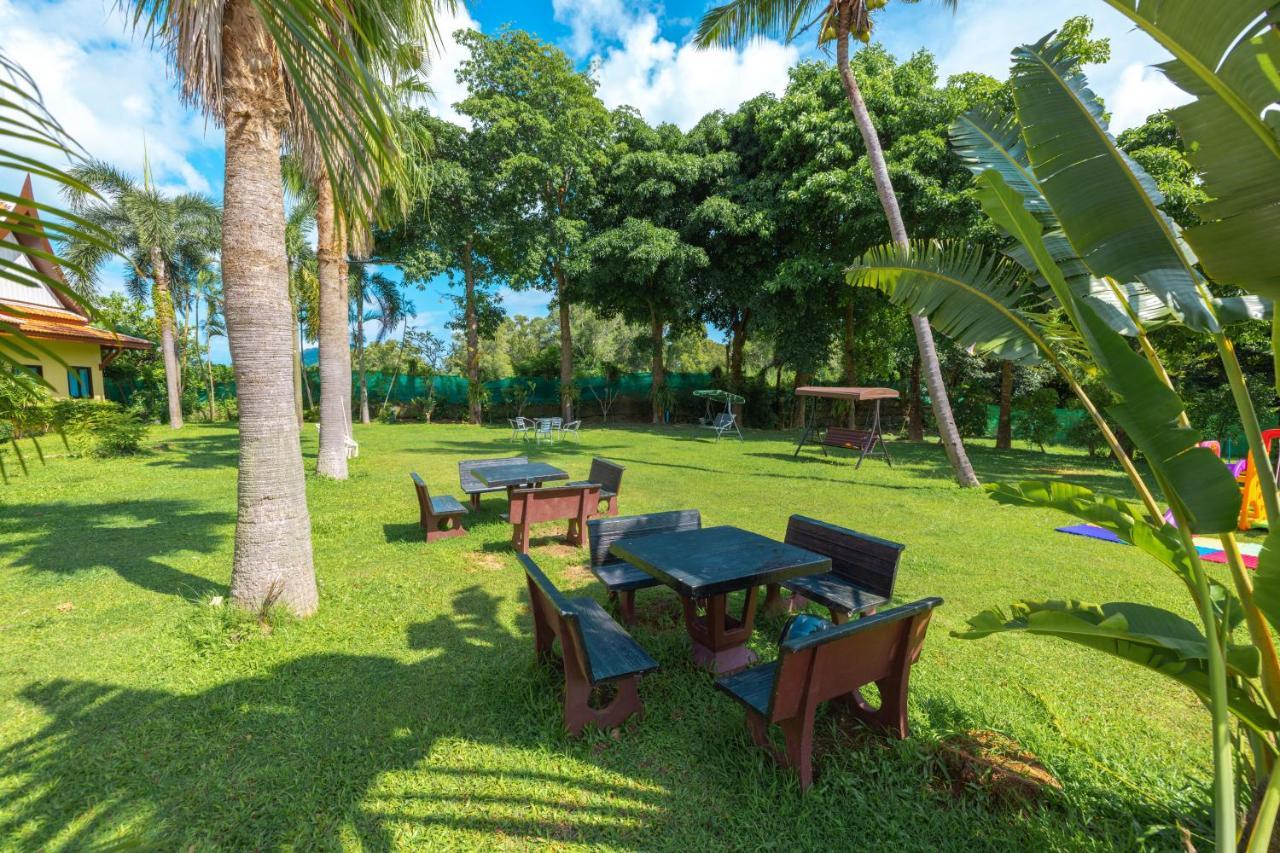 Phuket Kana International Hotel普吉岛卡娜国际酒店 Rawai Bagian luar foto