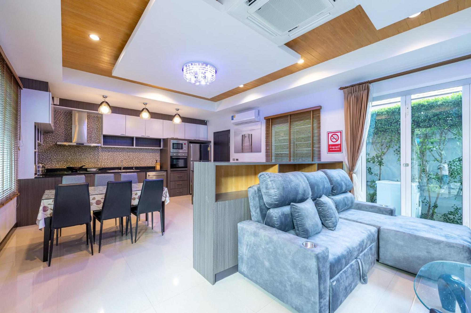 Phuket Kana International Hotel普吉岛卡娜国际酒店 Rawai Bagian luar foto