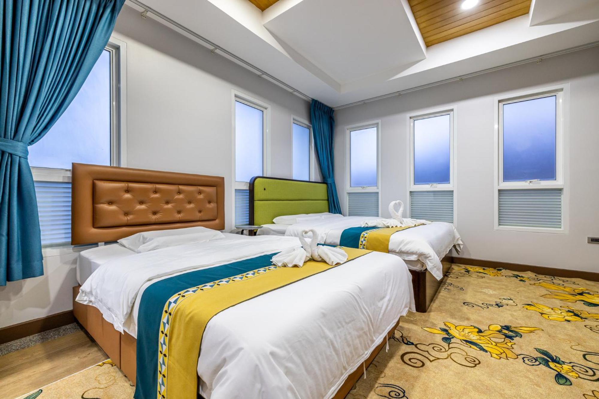 Phuket Kana International Hotel普吉岛卡娜国际酒店 Rawai Bagian luar foto